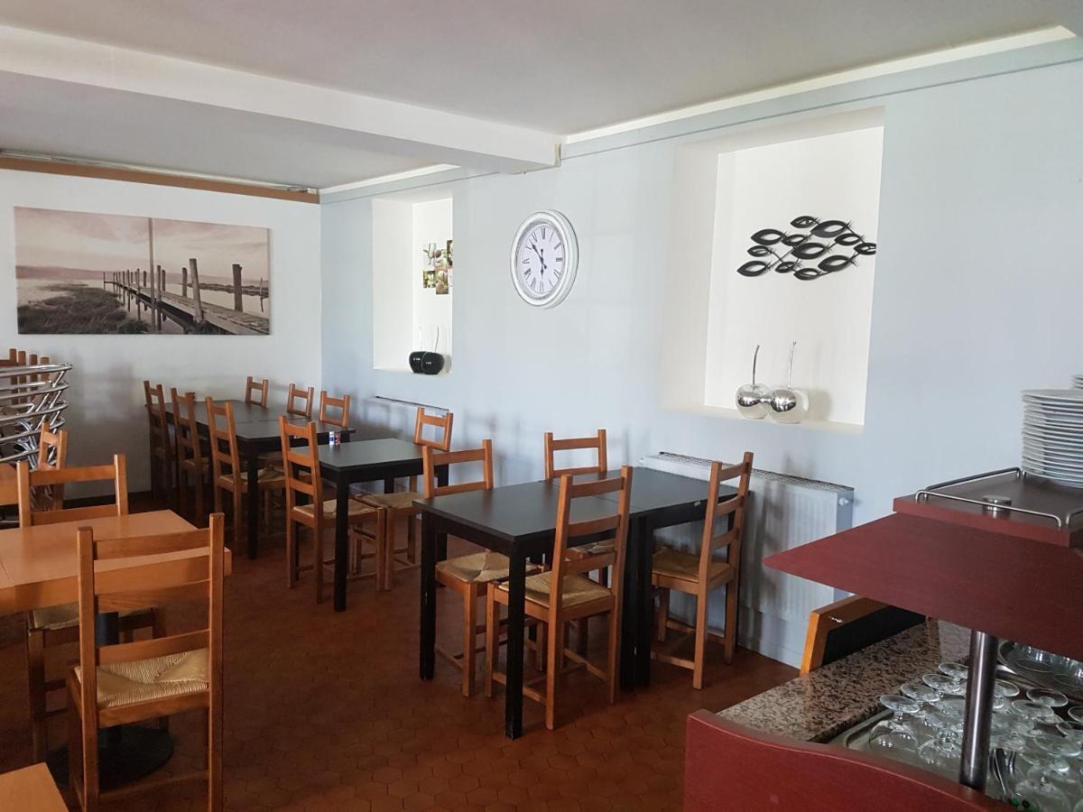 Léhon Auberge Le Guinefort מראה חיצוני תמונה